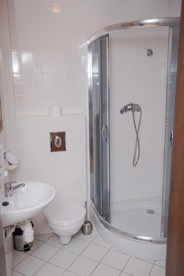 Dwor Woskrzenice Hotel Biala Podlaska Luaran gambar
