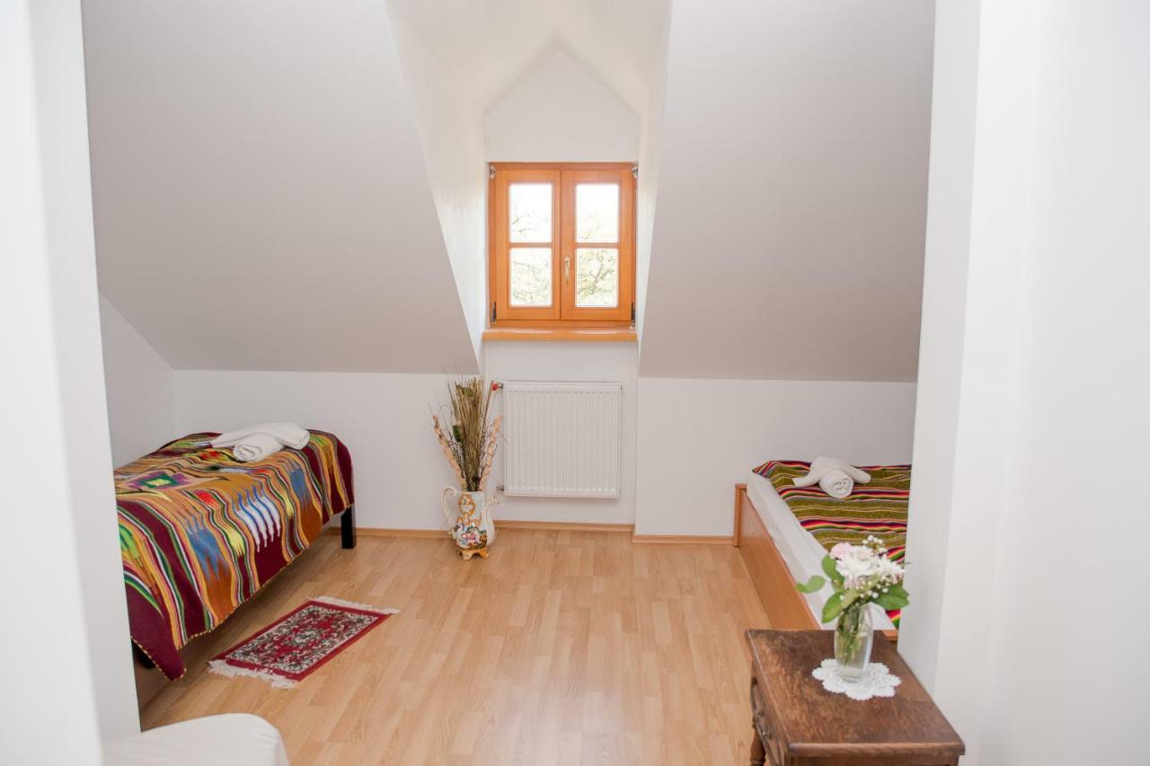 Dwor Woskrzenice Hotel Biala Podlaska Luaran gambar