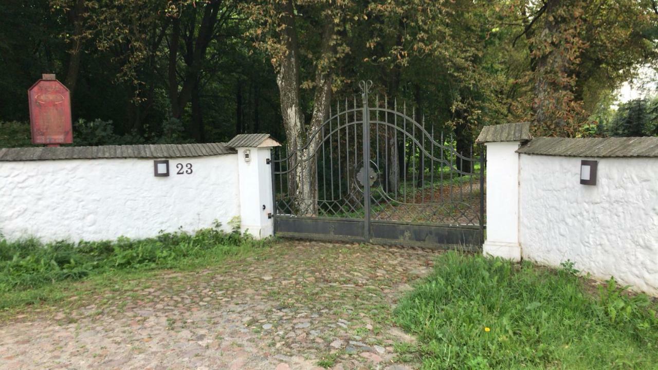Dwor Woskrzenice Hotel Biala Podlaska Luaran gambar